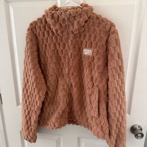 Women's Reebok Large Pink Puffy Zip Jacket Size Large